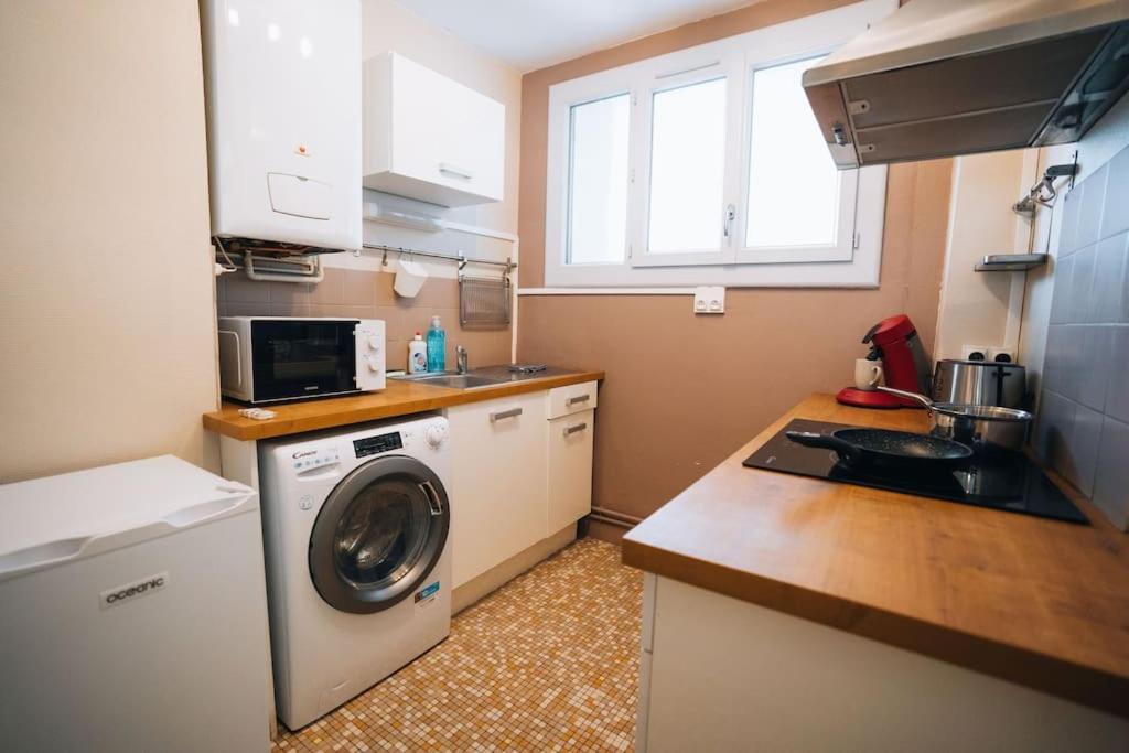 A Hauteur De Toits • Le Spacieux En Coeur De Ville Châteauroux Exterior foto